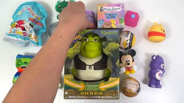 Распаковка 15 игрушек-сюрпризов (сквиши)