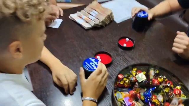 Битва отцов и детей!))