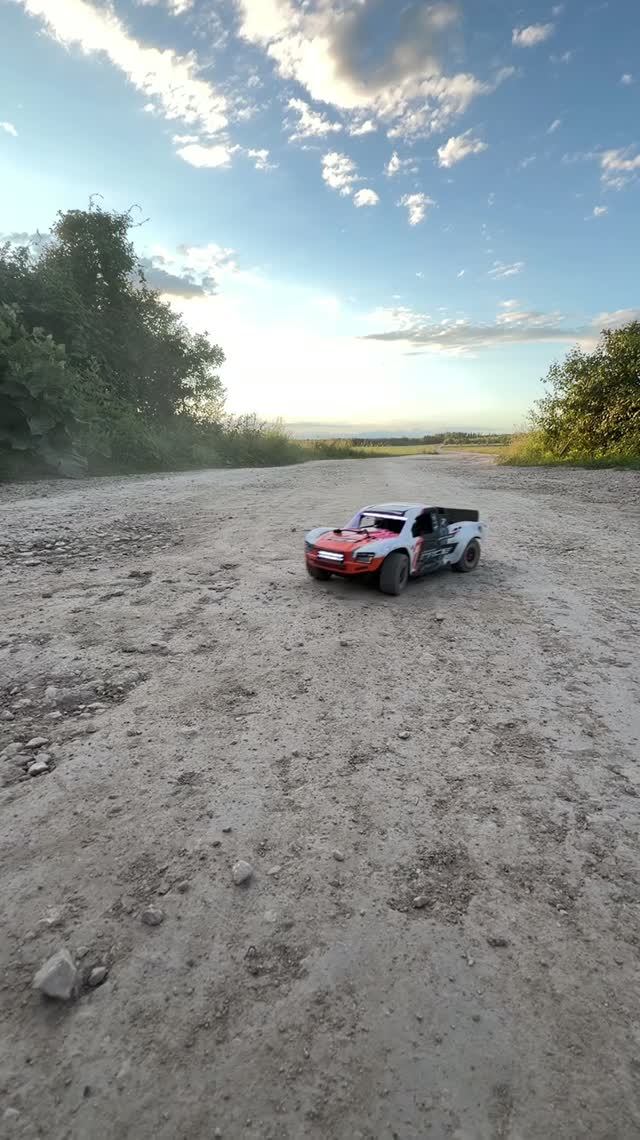 Замедленное видео со стоковым HB RD-1201 #rc #rccar #scale #rclife #rcmodel #rcfun #hbtoys
