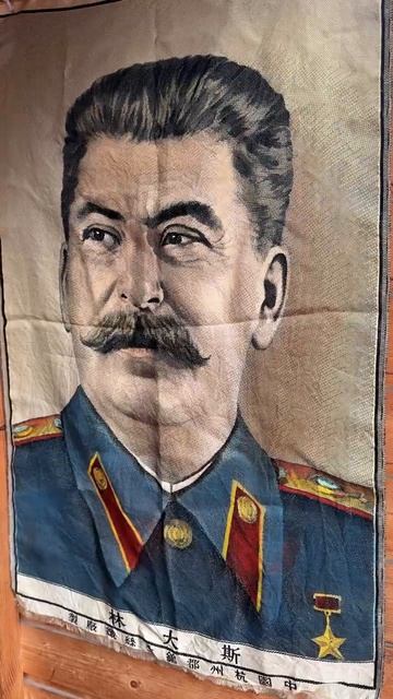 Блошиный рынок. Китайский Сталин. Flea Market. The Chinese Stalin #shotrs