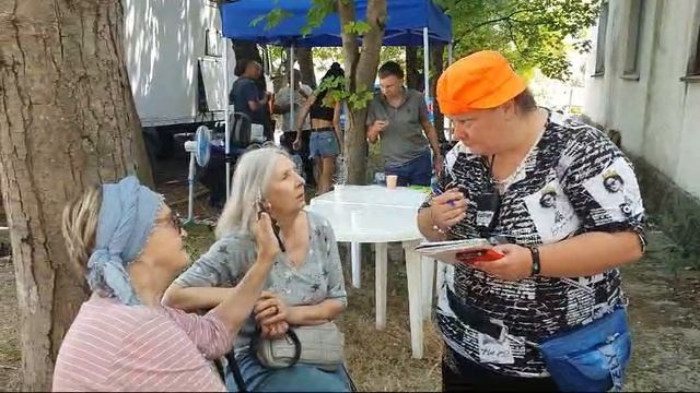 набираем людей для съёмок в кино