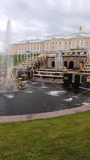 Петергоф: Центральный Водопад, от Которого Нельзя Отвести Глаз...