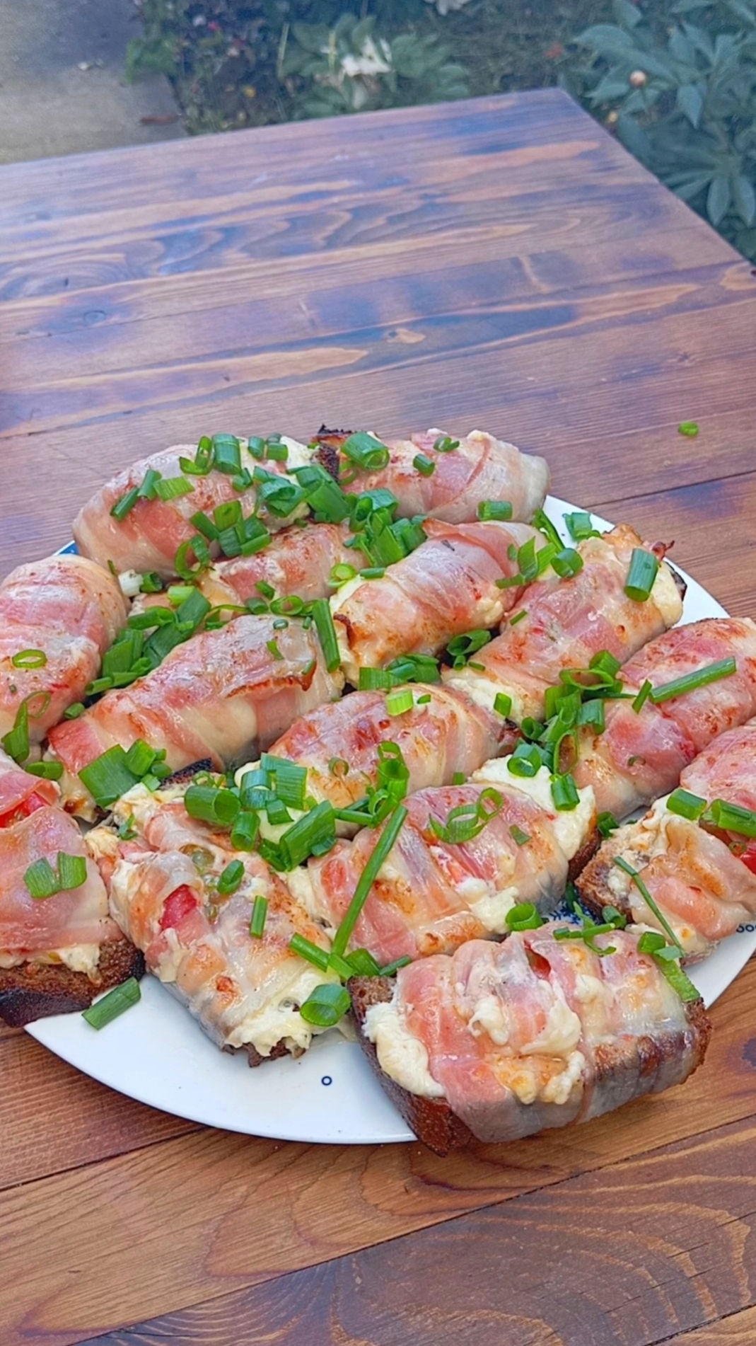 🔥🥓Горячие бутерброды на мангале — хит любого выезда на природу!