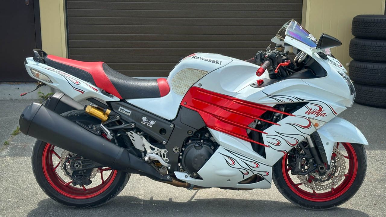 Kawasaki ZX-14R NINJA - JKBZXT40EFA005052
