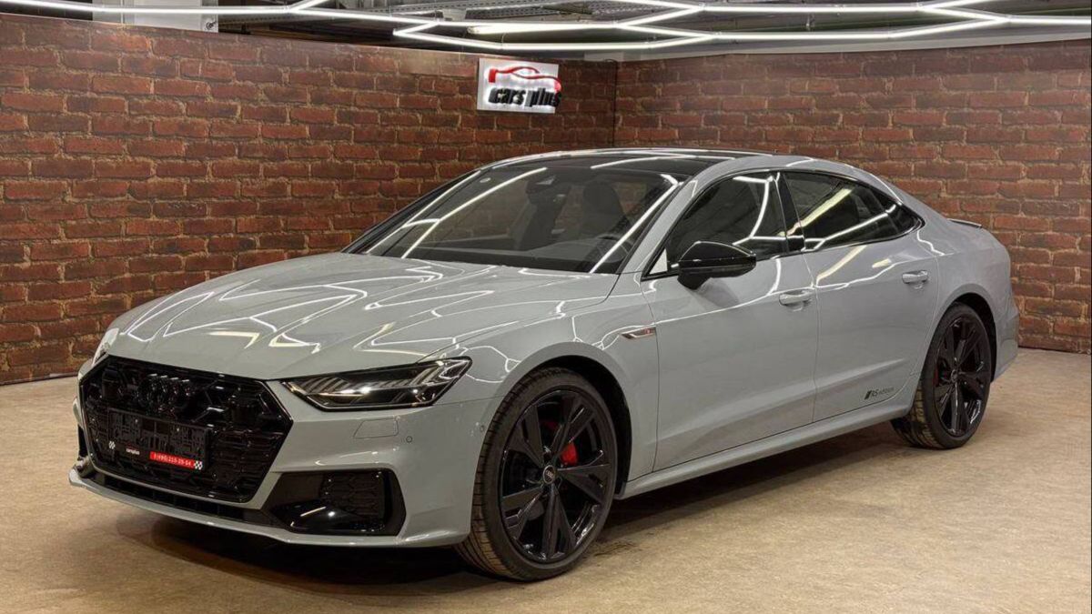 🚘 Audi A7L 45 TFSI Quattro Black Samurai