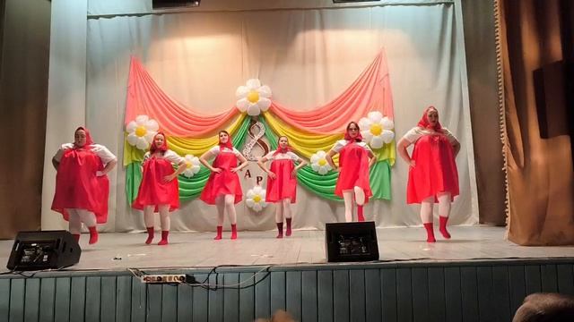 Матрешки.
