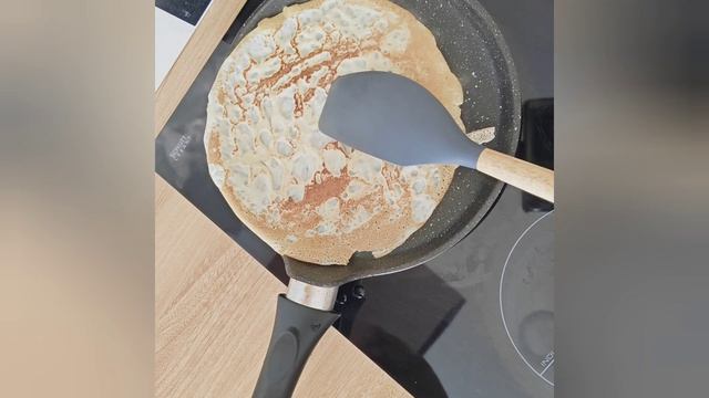 ПП блинчики фаршированные творогом и бананом