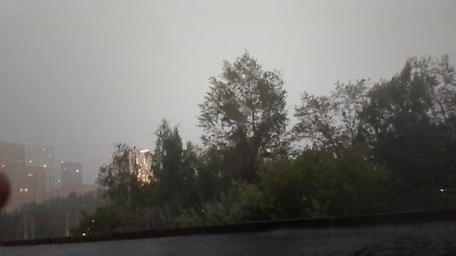 ПЕРВАЯ ГРОЗА