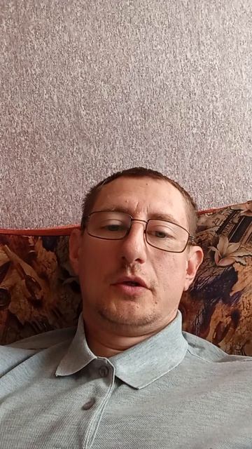 Счастье не ищут — его трудом куют, да в добрый час встречают