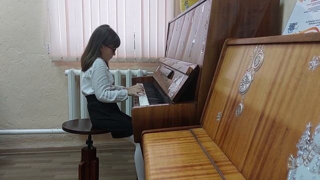 Веренич Мира, 8 лет, Е. Лауменскене 