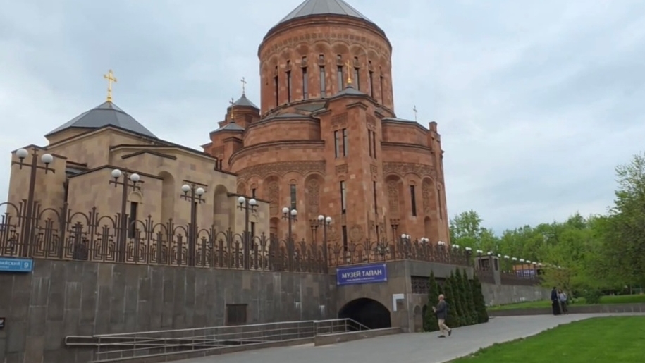 16 Дорога в Лавру Армянская апостольская церковь самостоятельная конфессия внутри христианского мира