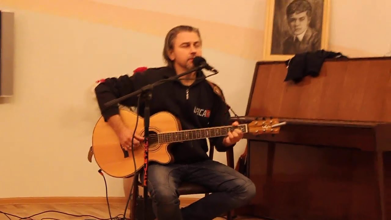 Фолковая осень 23-11-14. Александр O'Che Чернышев