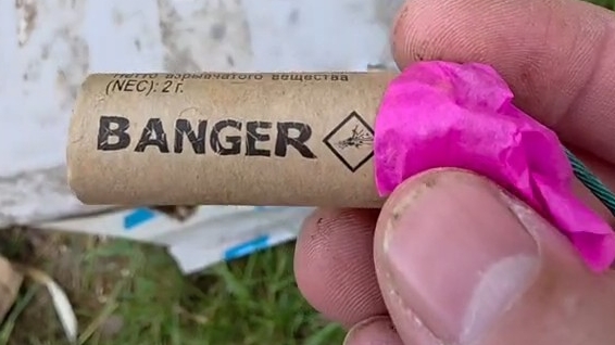 ЭКСПЕРИМЕНТ💥 Мощная Петарда и Канистра🧨