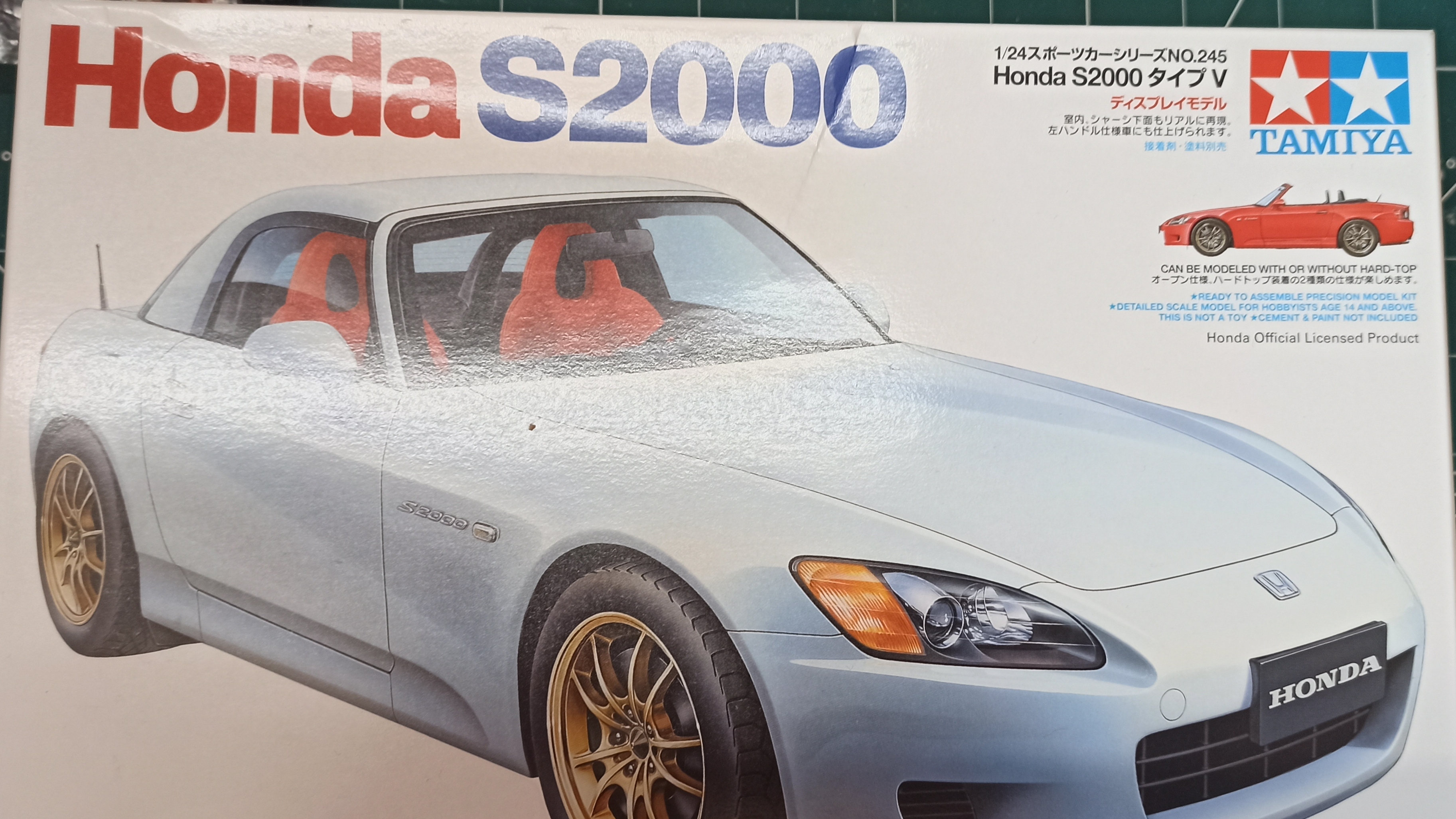 Обзор сборной модели Honda S2000. Tamiya.