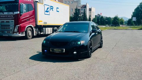 Honda Accord, 2004 год