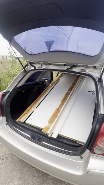 Avensis II