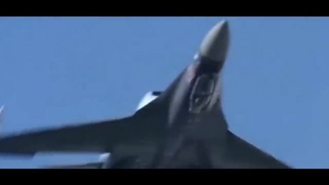 Сухой Су-35 в действии.