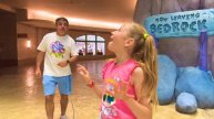 Настя открывает креативный отель для забавных гостей