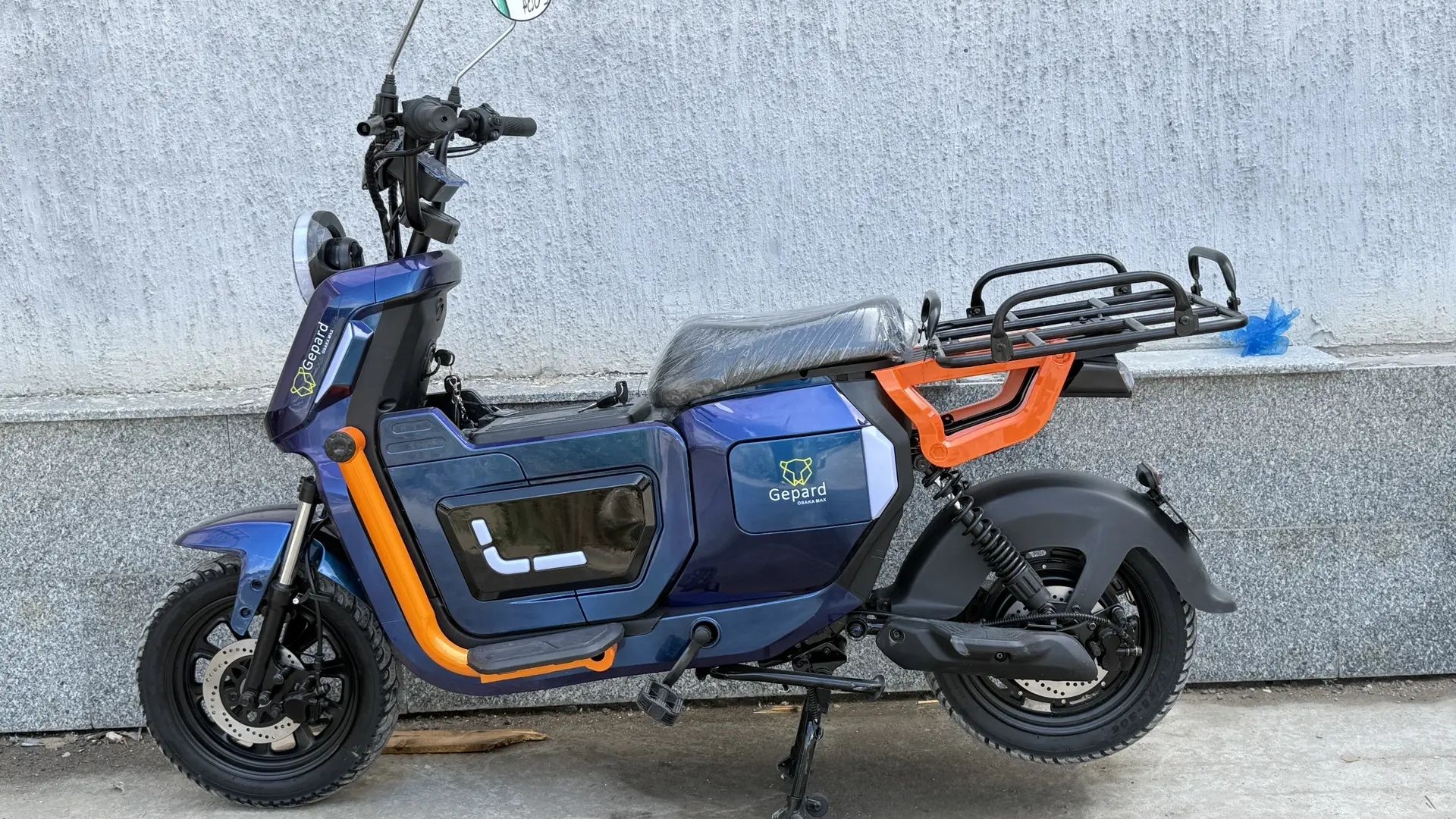 Электроскутер OSAKA Max
