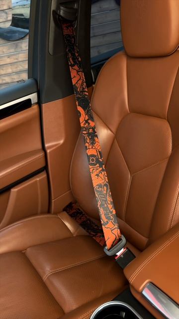 Ремни безопасности с принтом для Porsche Cayenne