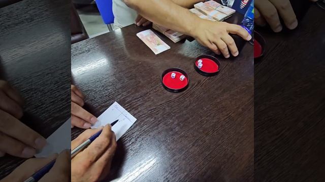Очередная развлекательная битва)Покупатели играли за скидку от нашего автоцентра)