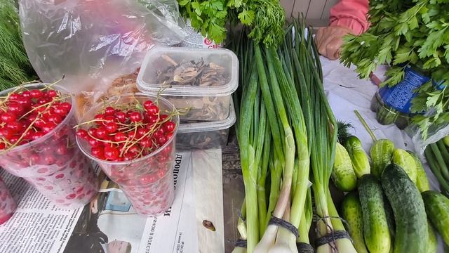 Наталики. По чем лисички/Мини рынок на Псковской, 1