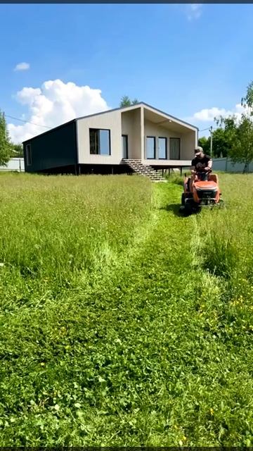 Ровный газон с трактором YARD FOX OPTIMA T108RDH