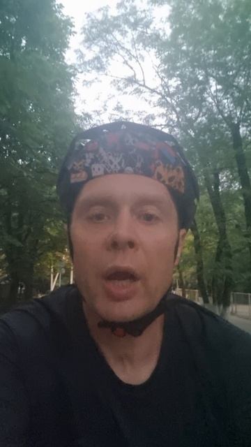 Жизнь хороша, когда крутишь не спеша.