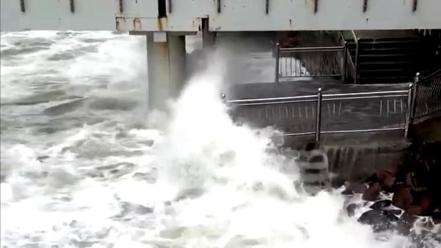 Сильный шторм в Калининградской области 1 камера