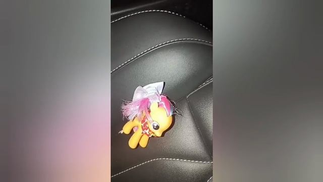 едем в такси в отель Вега
