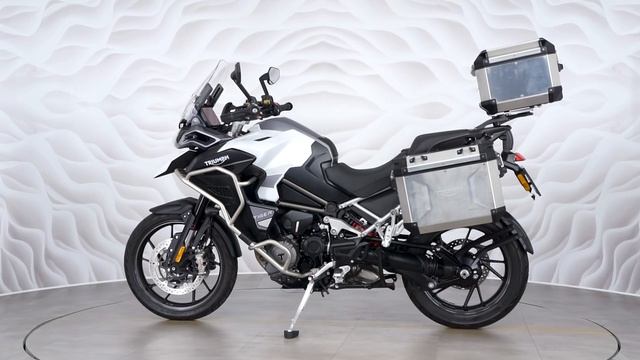 Triumph Tiger 1200 vin SMTTAP24VURBP8251