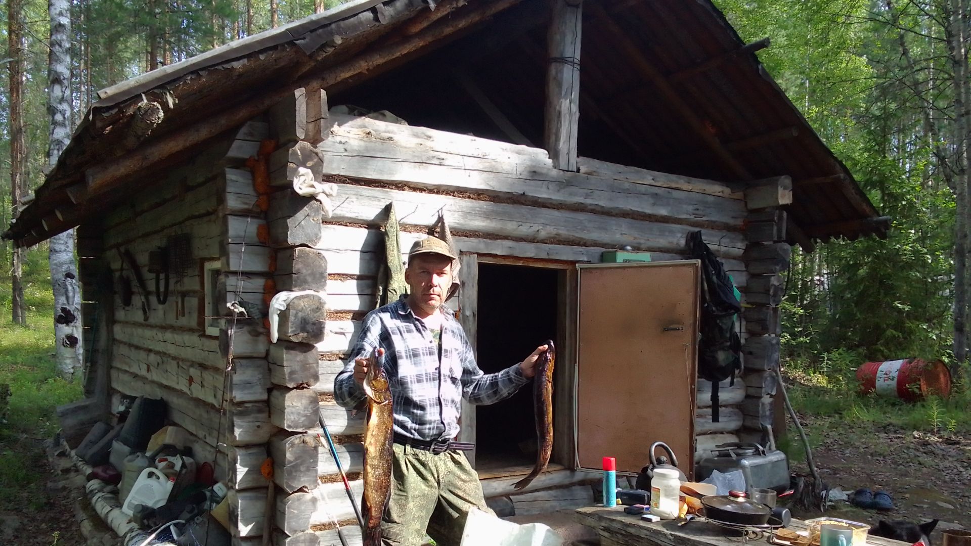 Три дня в тайге/ Рыбалка на спиннинг, самоловки, кружки/ Таежный быт