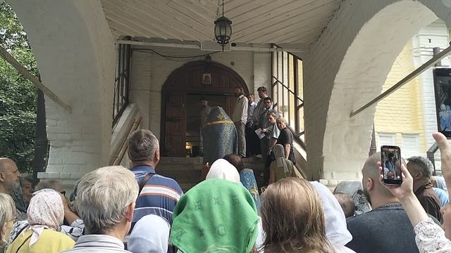 С праздником Казанской иконы Божьей Матери!