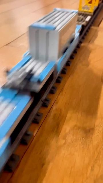 Поезд 🚇