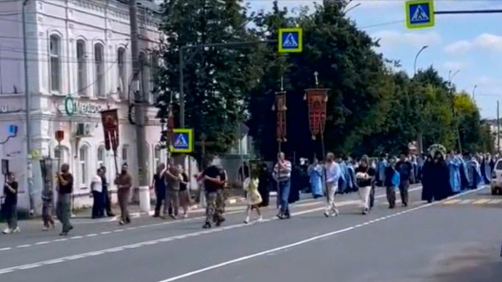 Крестный ход в городе Вязники в день Казанской иконы Божией Матери. 21.07.2026