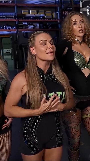 Safe to say Thea Hail will not be taking up Nattie’s offer  #WWENXT