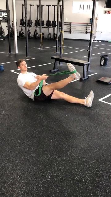 Straight Leg Banded Groin Stretch-band assisted adductor stretch Открывания приводов с резиной