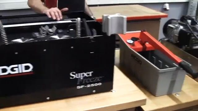 Аппарат для заморозки труб Ridgid SF-2300 SuperFreeze | www.tool-tech.ru