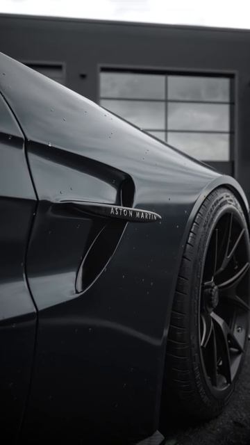 Aston Martin Vantage