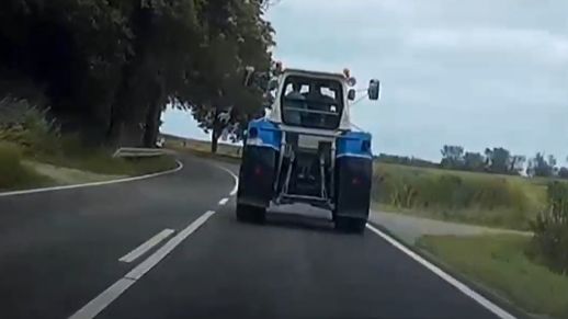 Schöner DDR-Traktor! Klütz in Mecklenburg