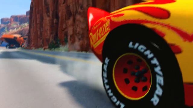 ЭПИЧЕСКИЙ ПОБЕГ от Человека паука против машины, Лайтнинг Маккуин в Beamng Drive
