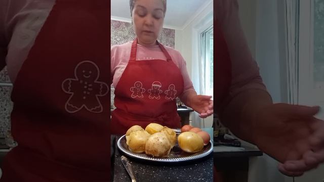 Тарт татэн абрикос и Холодный Литовский борщ