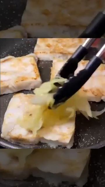 Минтай с лучком и пюре