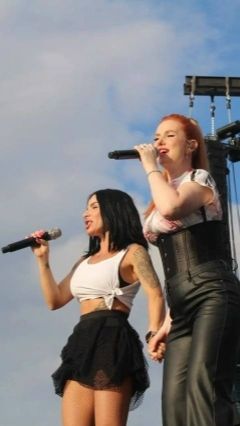 t.A.T.u