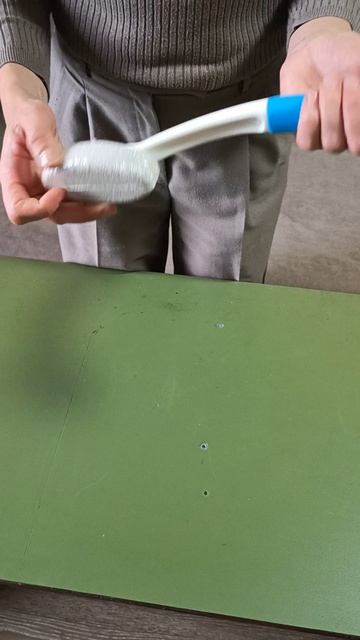 Пемза с длинной ручкой