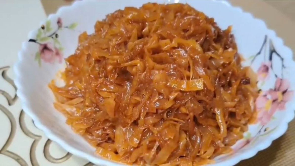 Сочная тушёная капуста — мой фирменный рецепт.