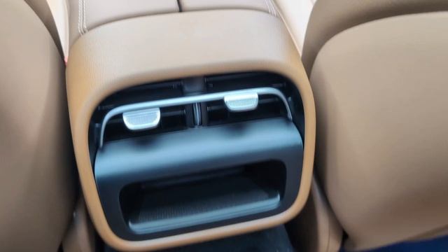 Mercedes-Benz E 300 4MATIC