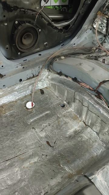 продолжаем Toyota Corolla E120 продолжаем восстанавливать после сварки готовить покраске