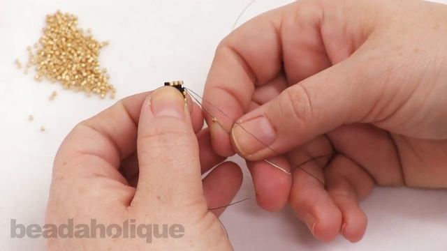How to Make the Animal Print Peyote Bracelet Kits