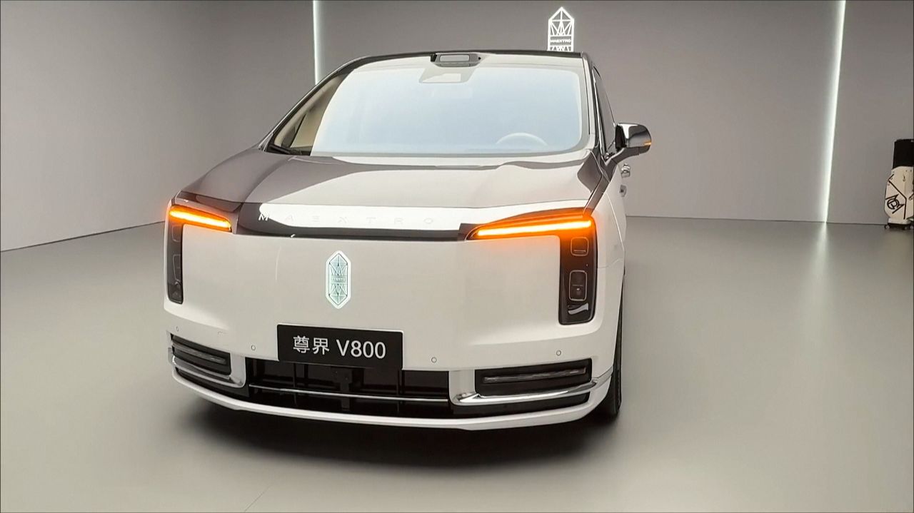 Huawei Maextro V800 2026 - Настоящий конкурент Rolls-Royce